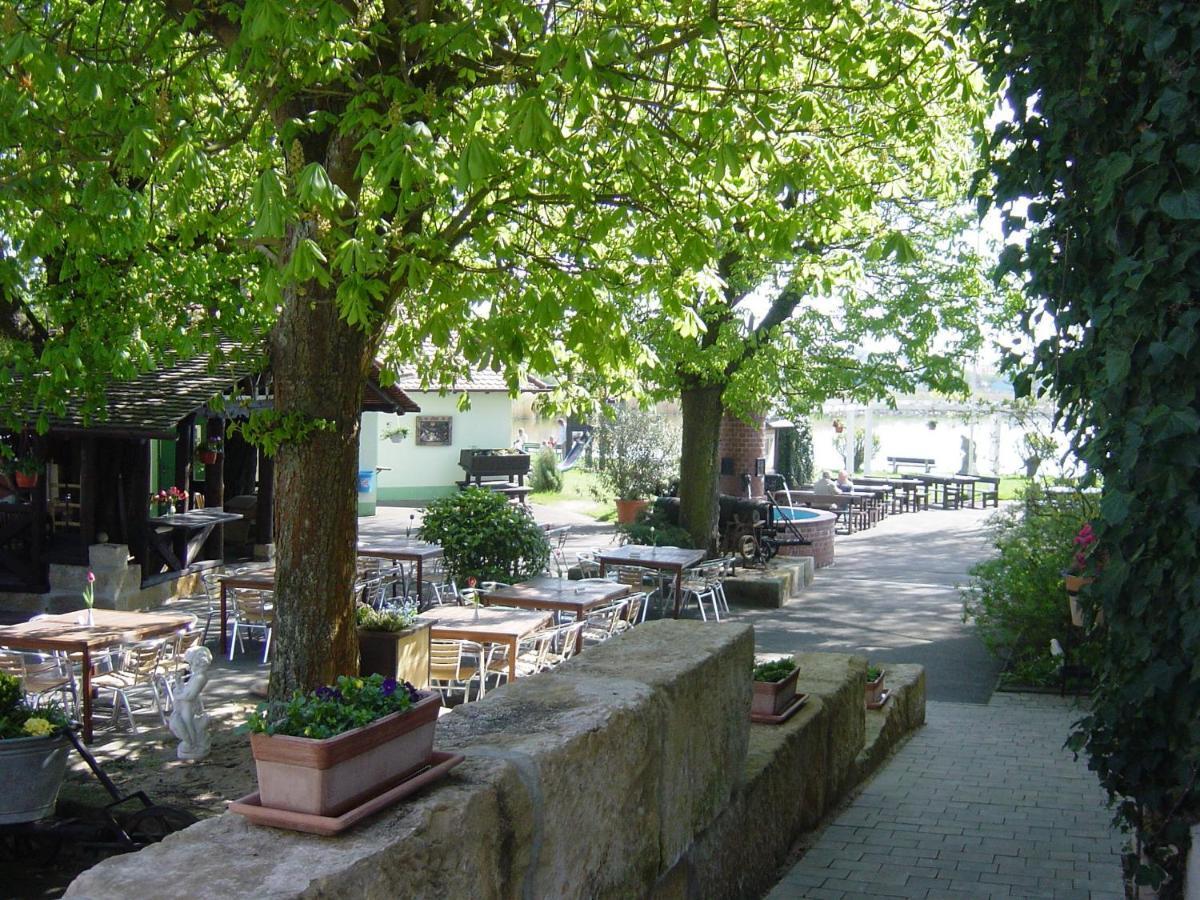 Landgasthof Windfelder Am See Hotel Stegaurach Luaran gambar